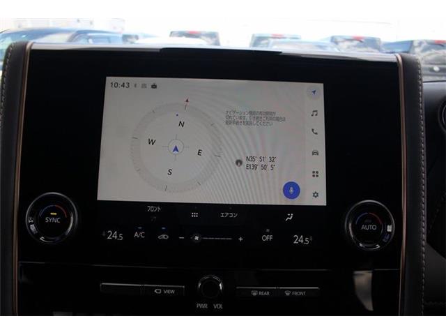 Toyota Alphard 3