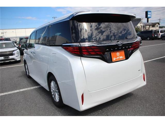 Toyota Alphard 10