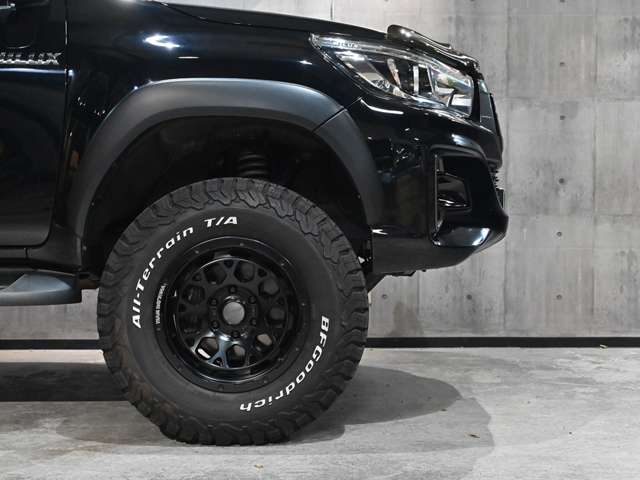 Toyota Hilux 12