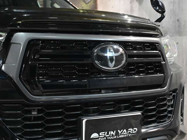 Toyota Hilux 7
