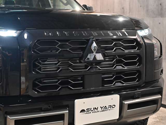 Mitsubishi Triton 6