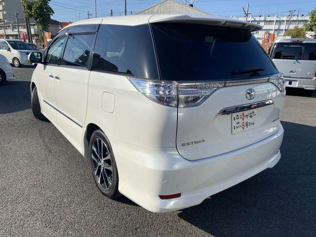 Toyota Estima 7