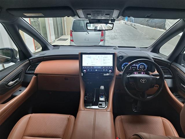 Toyota Vellfire 3