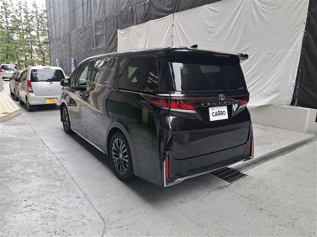 Toyota Vellfire 8