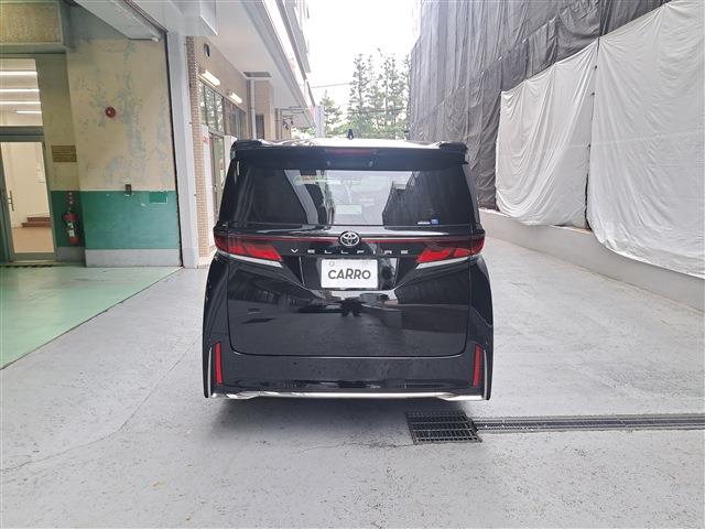 Toyota Vellfire 9