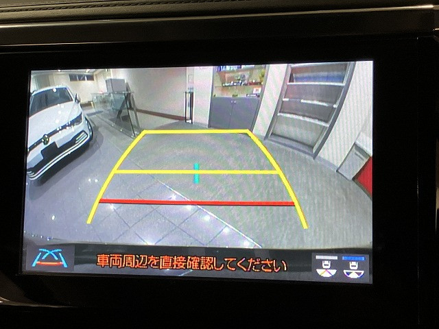 Toyota Vellfire 5