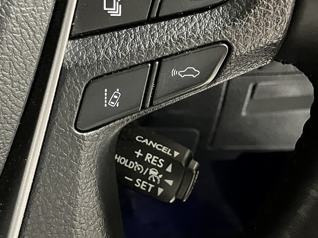 Toyota Vellfire 8