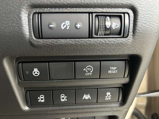 Mitsubishi Delica Mini 10