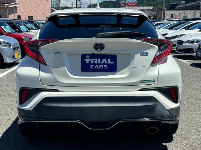 Toyota C-HR 11