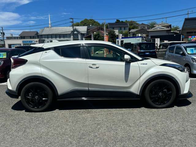 Toyota C-HR 8