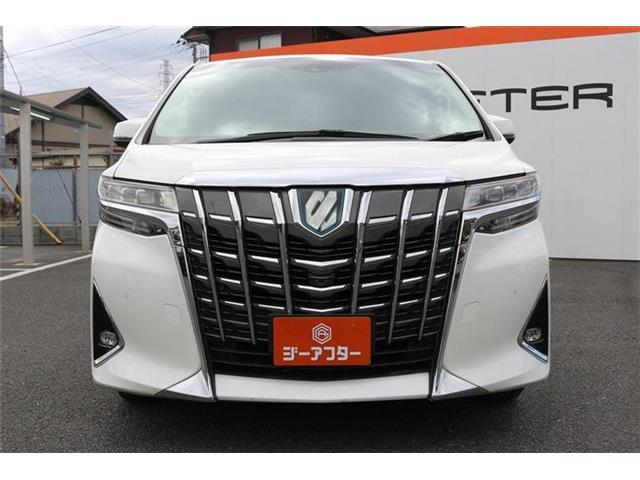 Toyota Alphard 8
