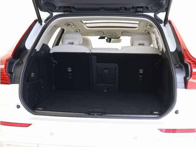Volvo XC60 11