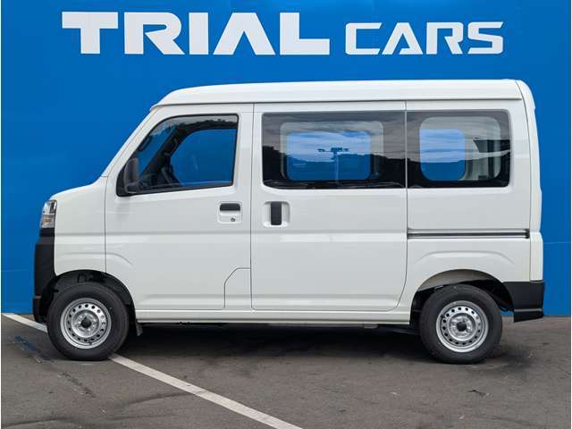 Daihatsu Hijet Cargo 12