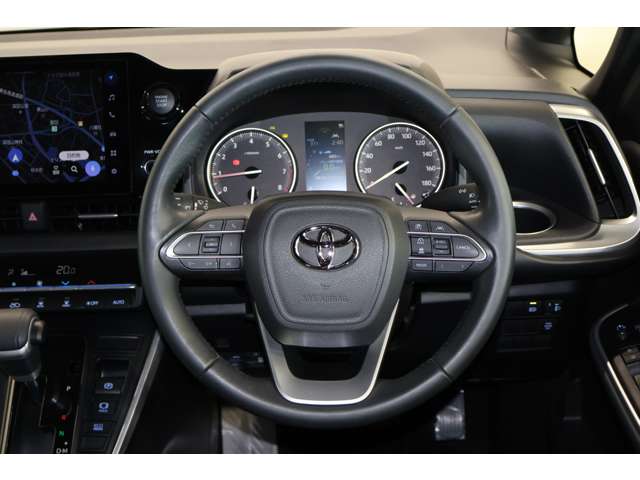 Toyota Voxy 9