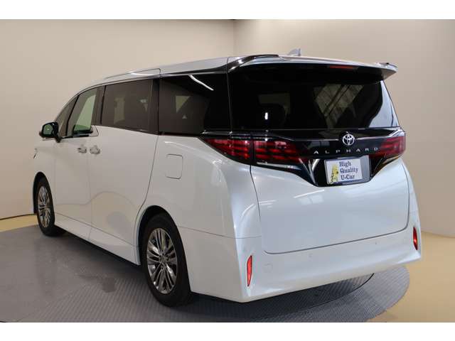 Toyota Alphard 7