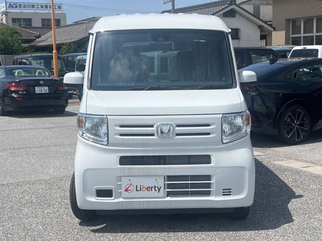 Honda N-VAN 12