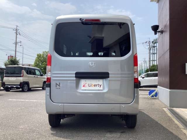 Honda N-VAN 9