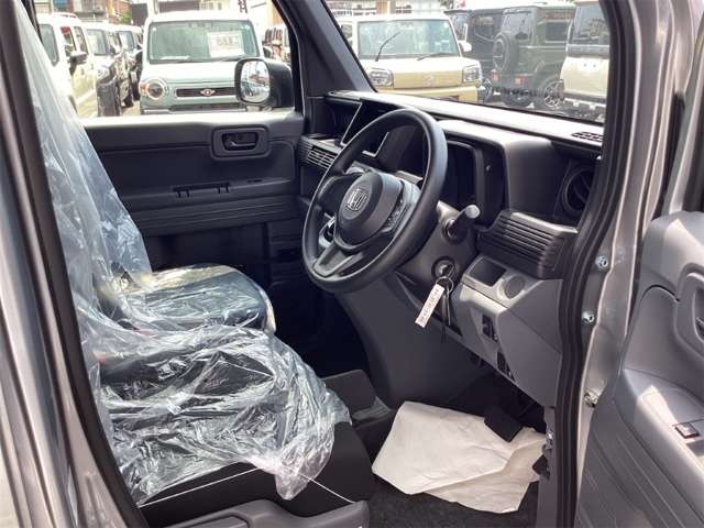 Honda N-VAN 10