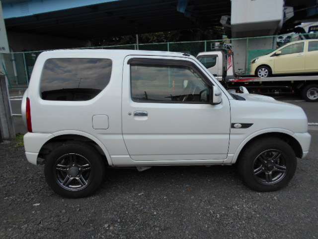 Suzuki Jimny 8