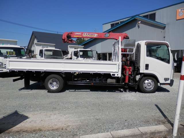 Isuzu Elf 4