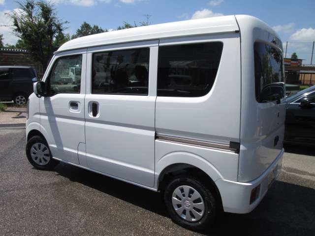 Suzuki Every 7