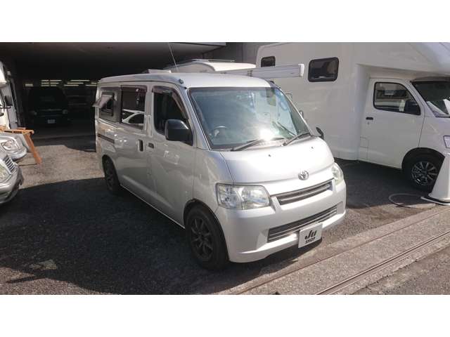 Toyota Town Ace Van 3
