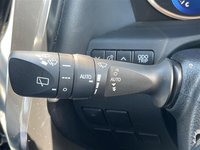 Toyota Alphard 10