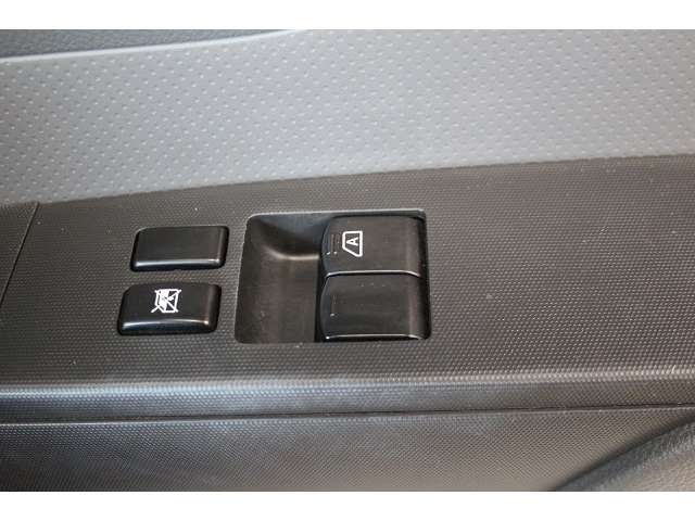 Nissan NV150 AD 11