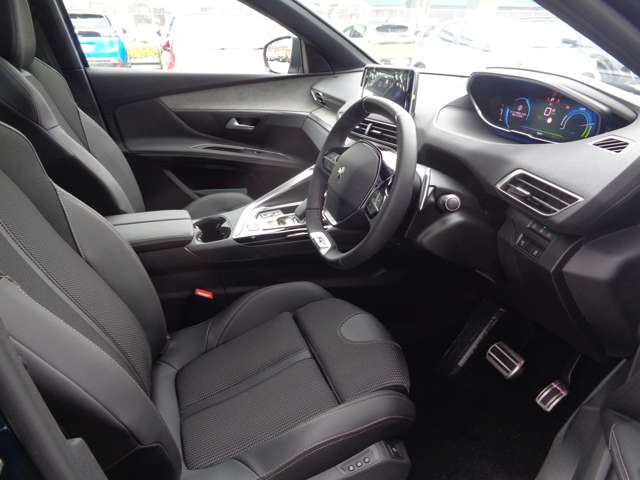 Peugeot 3008 8