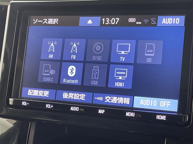 Toyota Vellfire 9