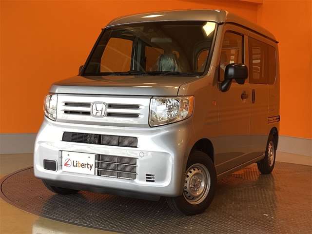 Honda N-VAN 9