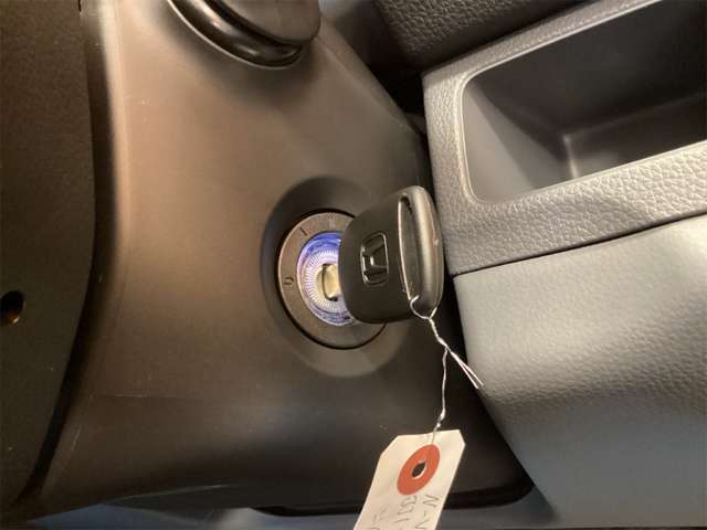 Honda N-VAN 8