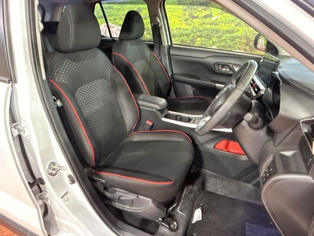 Toyota Raize 8