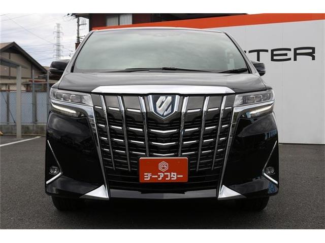 Toyota Alphard 8