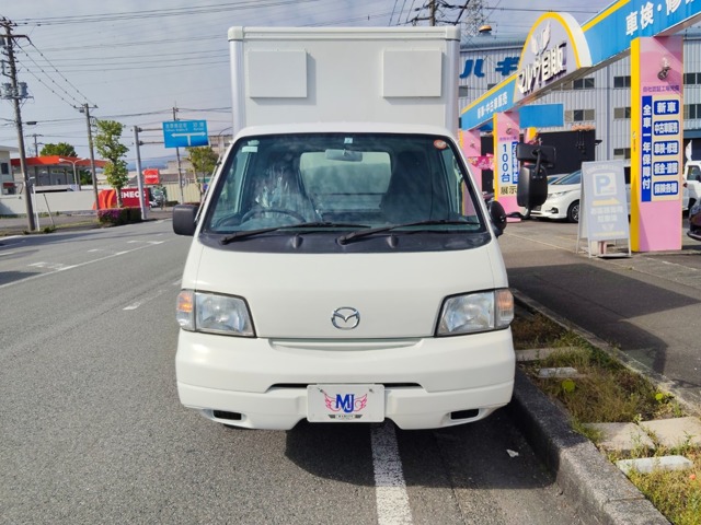 Mazda Bongo Truck 5