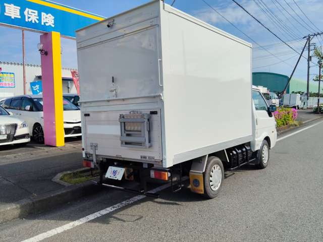 Mazda Bongo Truck 9