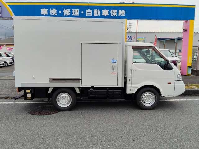 Mazda Bongo Truck 11