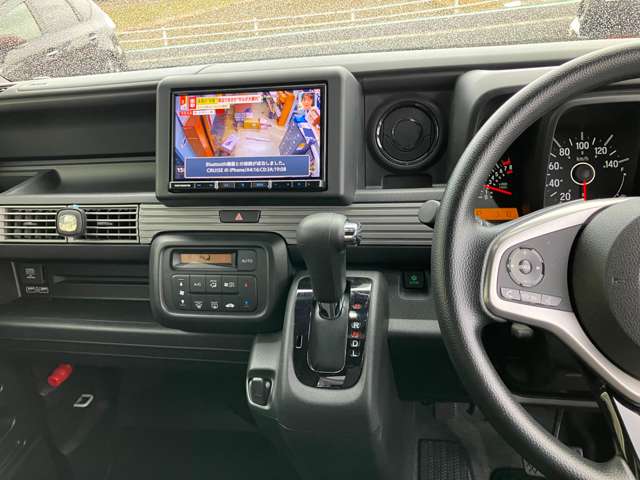 Honda N-VAN 11
