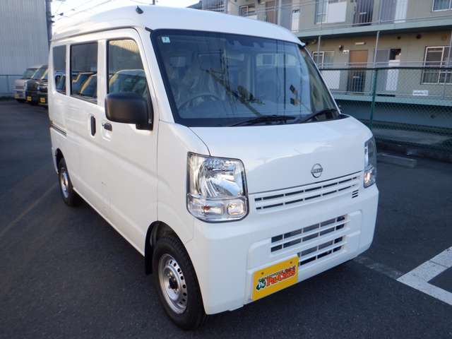 Daihatsu Hijet Cargo 8