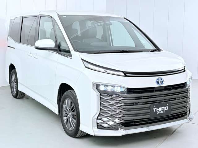 Toyota Voxy 7