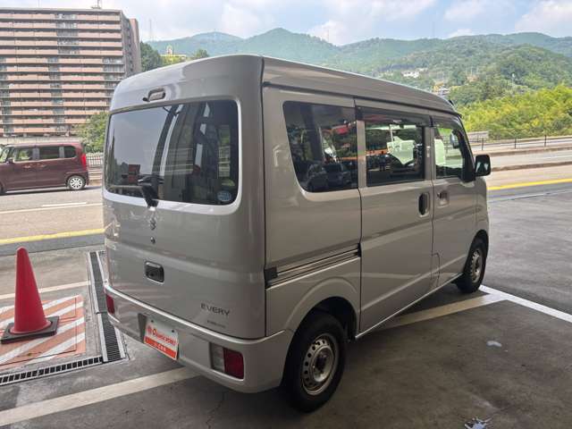 Suzuki Every 11
