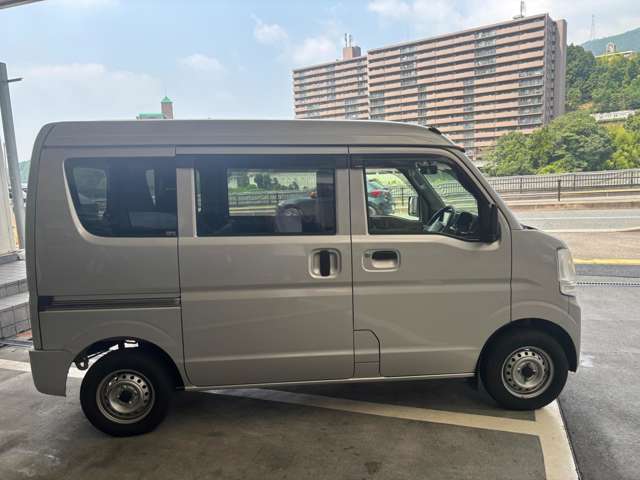Suzuki Every 12