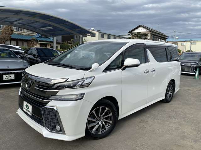 Toyota Vellfire 7