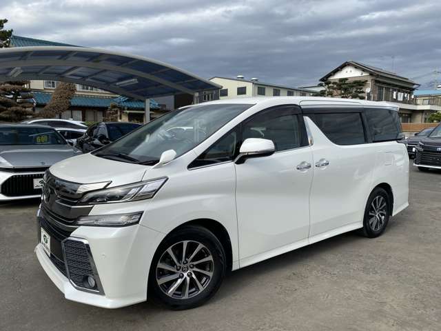 Toyota Vellfire 8