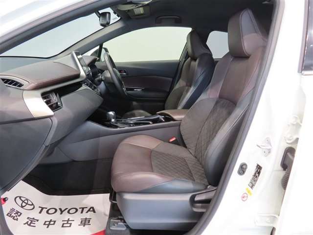 Toyota C-HR 11