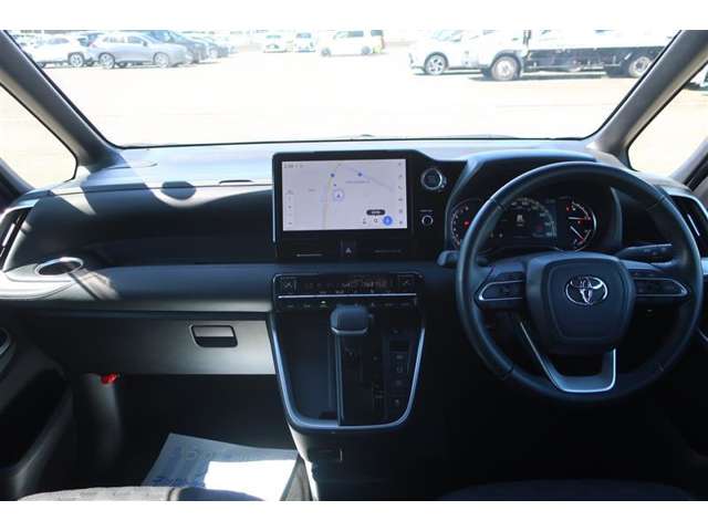 Toyota Voxy 7