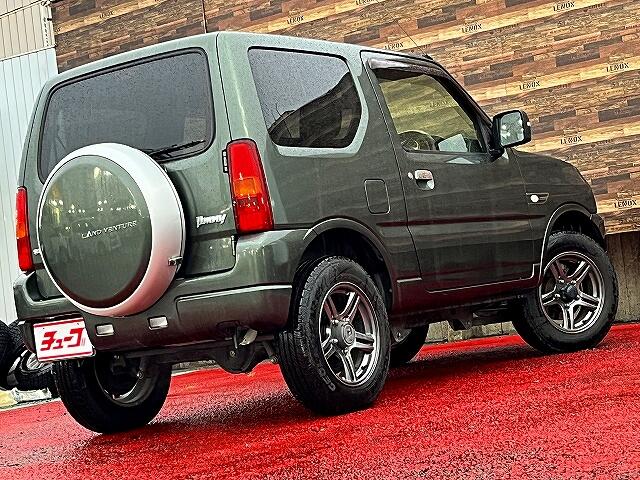 Suzuki Jimny 5
