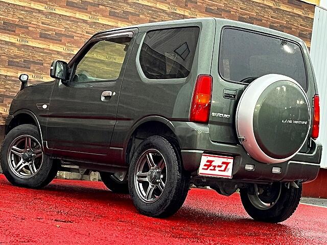 Suzuki Jimny 6