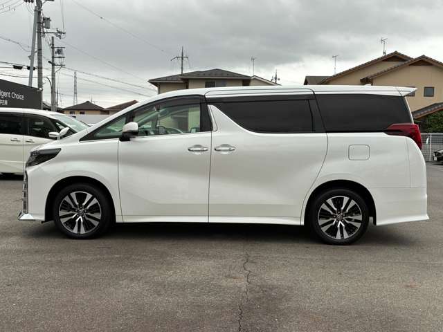 Toyota Alphard 10