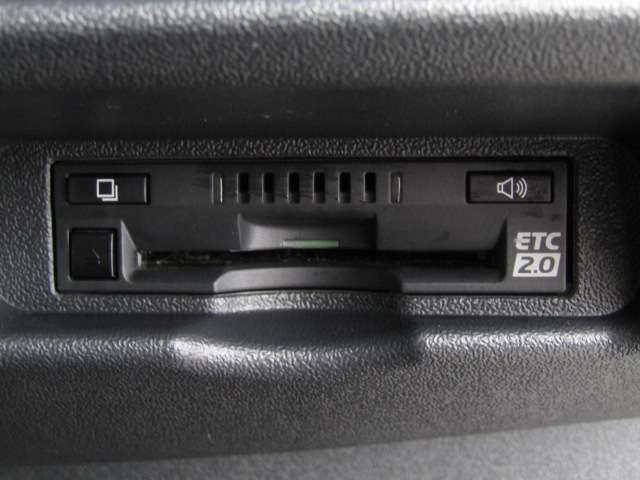 Toyota Hiace Van 7
